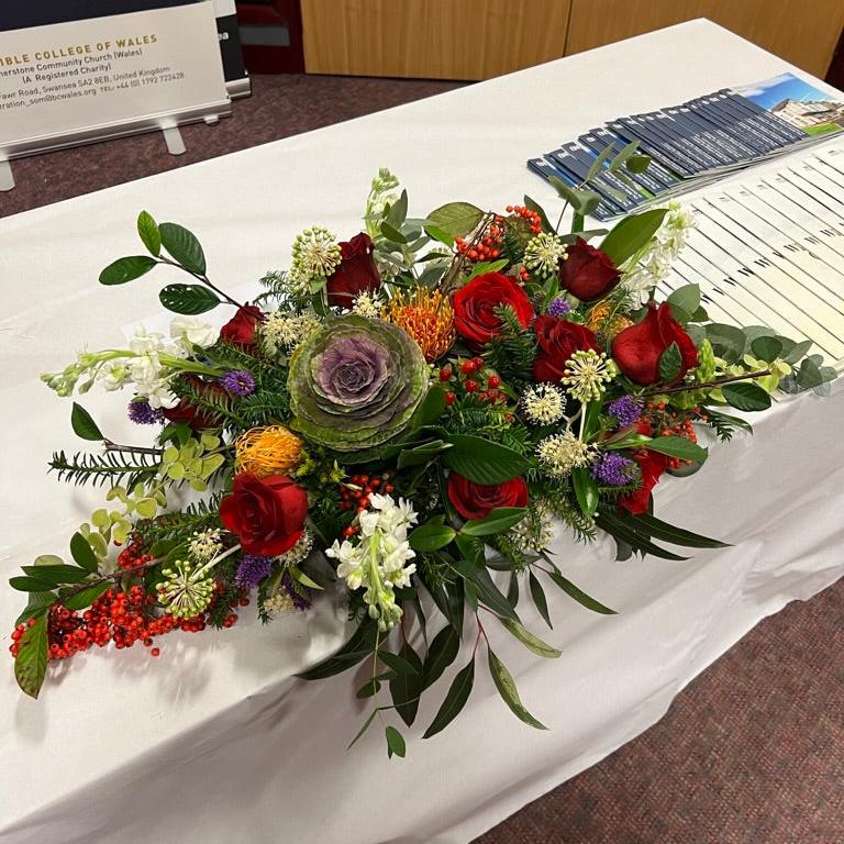 Low & Long Table Centrepiece